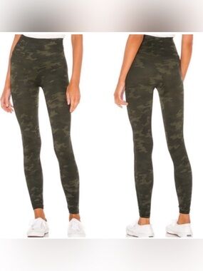 NWT Spanx Look At Me Now Seamless Legging in Green & Black Camo Size: S